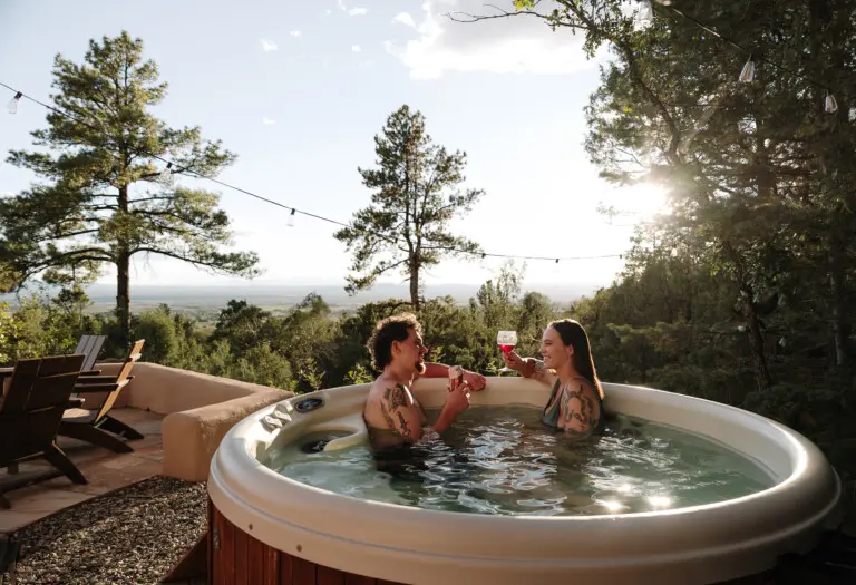 Calle Coyote Short Term Rental Hot Tub Picture